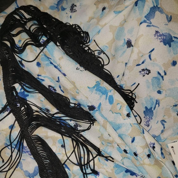 Lularoe L white floral monroe open cardigan cover - Picture 7 of 8